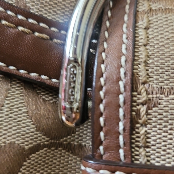 Vintage Y2K Coach Soho Hobo Shoulder Bag - Picture 5 of 16